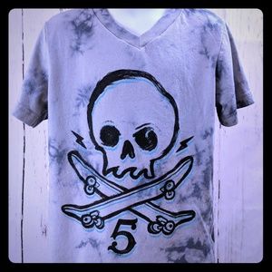 ☠️ Skull Skate board Tie dye V-Neck☠️